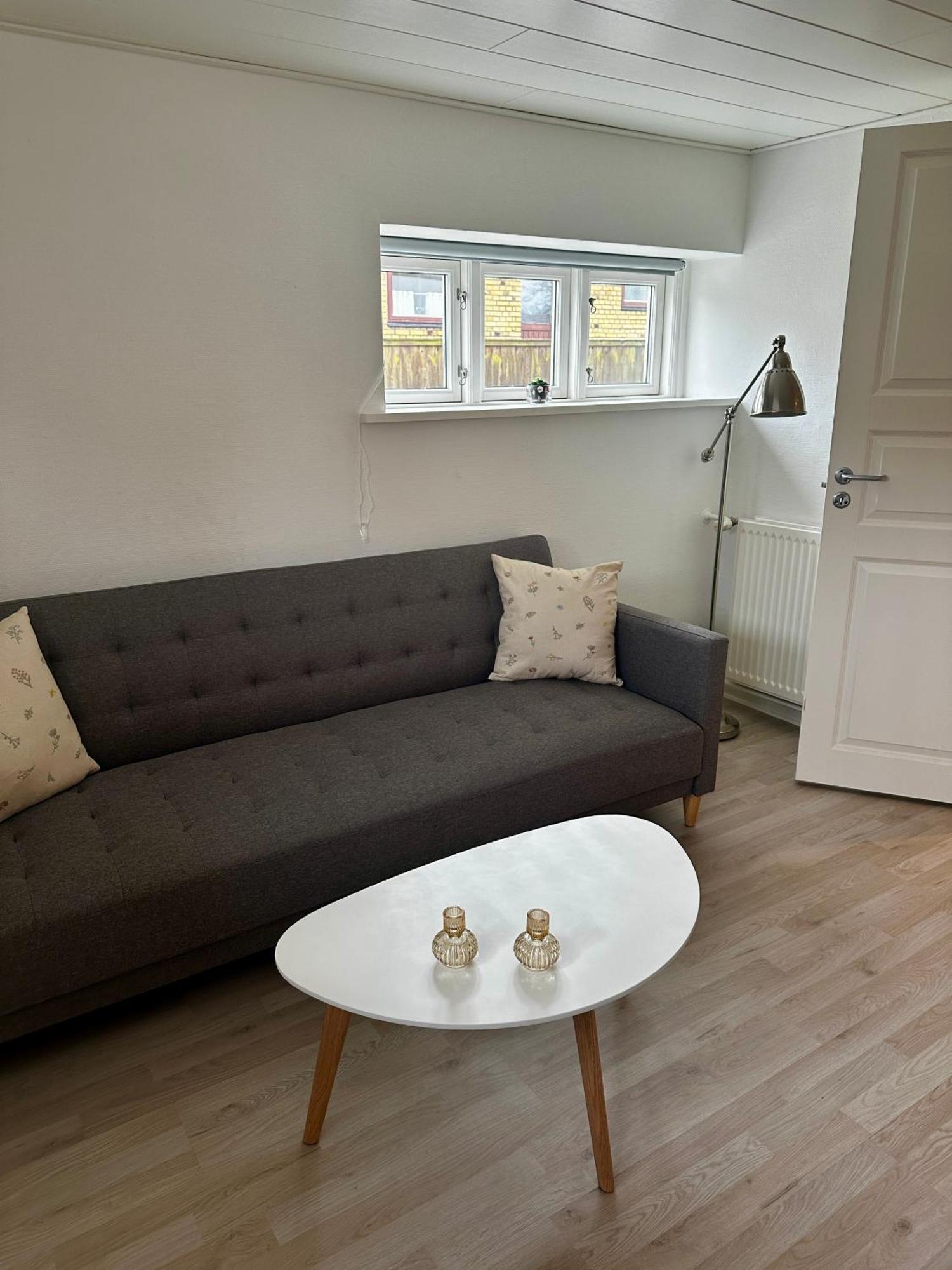 Skon Lejlighed Med Egen Terrasse Og Have Taet Pa Centrum I Skagen Exterior foto